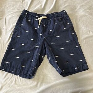 Old navy boys shorts size Large (10-12)